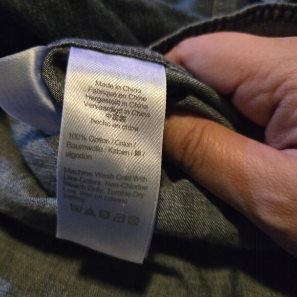 J.Crew Tie-Neck Chambray Button Down Shirt Size 0 - Picture 4 of 10